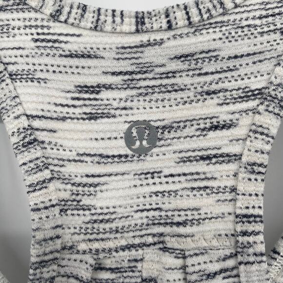 Lululemon Women's Tiger Space Dye Black White Salute the Sun Tank Top Size 4 - Picture 8 of 11